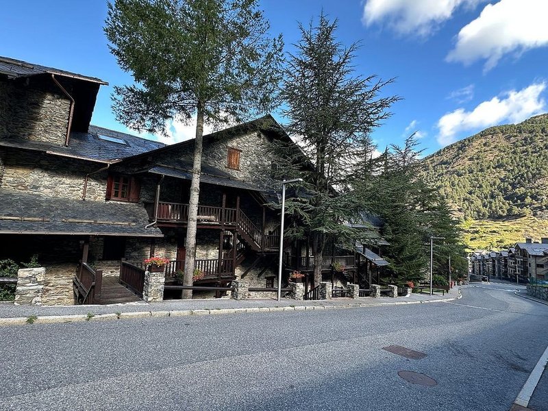 3-bedroom flat for rent in Ordino · 18 of 60