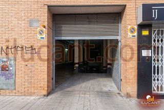 Garaje en venta en Los Ángeles en Alicante