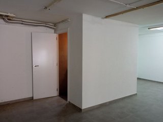 Local comercial en venta en Centre - Cordelles en Cerdanyola del Vallès