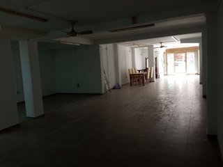 Local comercial en venta en Centre - Cordelles en Cerdanyola del Vallès