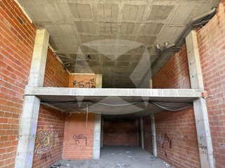 Local comercial en venta en Avda. Elvas en Badajoz