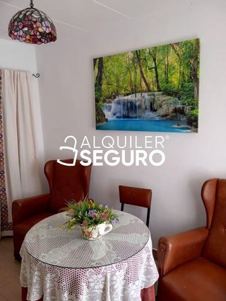 Chalet en alquiler en Azuaga