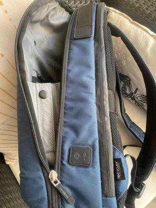 Mochila Samsonite azul y gris