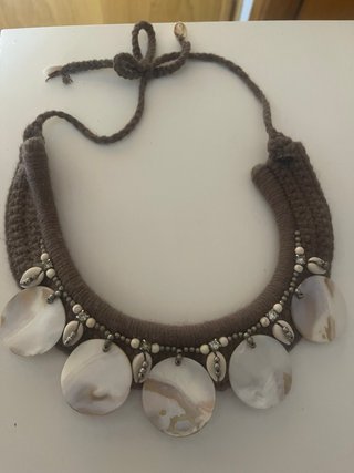 Collar ajustable mujer conchas y perlas