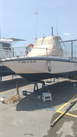 Barco Rio 500, suzuki 50c 4T y pantalán en Huelva