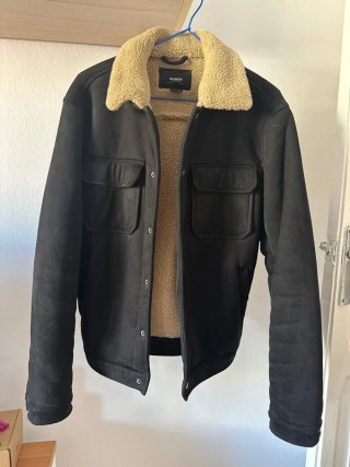 Cazadora Pull&Bear Negra Talla M