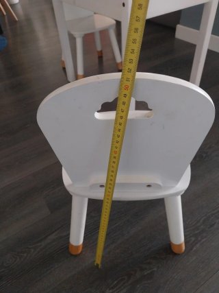 Pupitre y 2 sillas infantiles Ikea