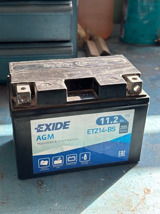 Batería Exide AGM ETZ14-BS 11.2Ah