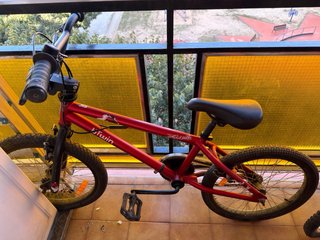 Bicicleta BMX Btwin 20 pulgadas