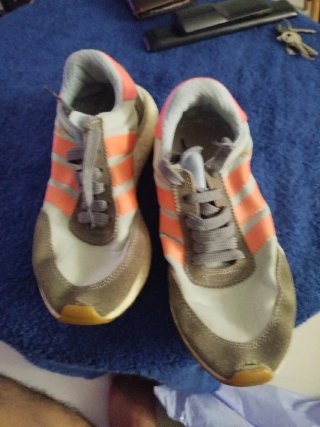 Zapatillas Adidas Iniki Beige y Naranja