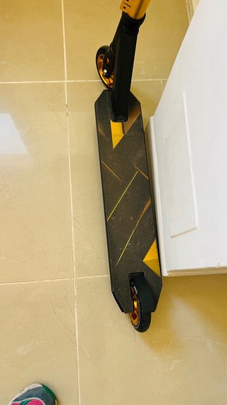 Patinete de piruetas para adolescente