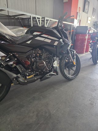 Morbidelli F 125 Naked Negra