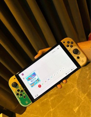 Nintendo Switch OLED Edición Zelda