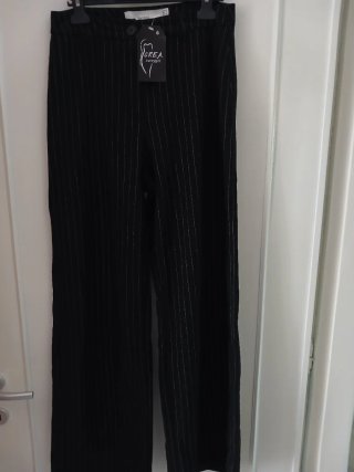 Completo donna elegante a righe