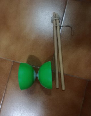 Diábolo y Comba de Madera