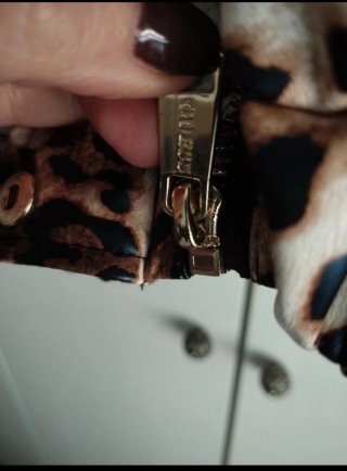 Chaqueta Guess Estampado Animal Talla 16 (M)