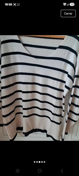 Jersey rayas cuello pico
