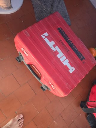 Pistola Clavadora Hilti GX 100-E + Accesorios
