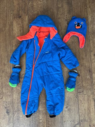 Mono de nieve azul y naranja 2 años