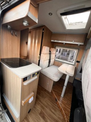 CAMPER LAIKA 2010