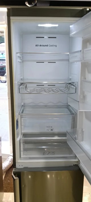 NEVERA COMBI SAMSUNG NO FROST ENERGÍA A+
