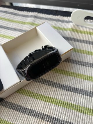 Xiaomi Mi Smart Band 4 + correas