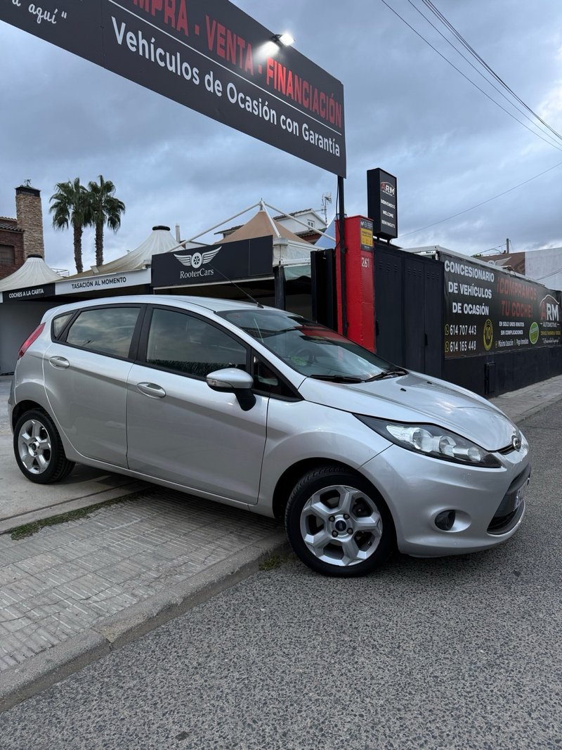 Ford Fiesta 2010, foto 21