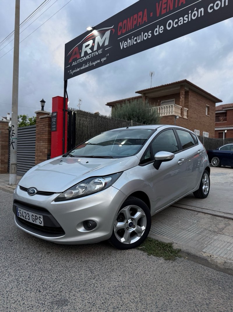 Ford Fiesta 2010, foto 8
