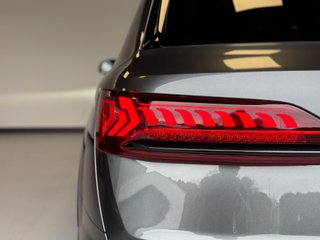 Audi Q7 S line 60 TFSIe 340kW(462CV) quattro tip