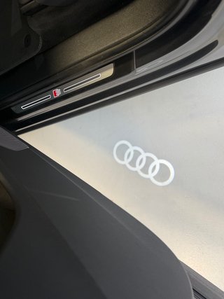 Audi Q7 S line 60 TFSIe 340kW(462CV) quattro tip
