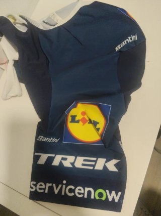 Equipación Ciclismo Lidl Trek Santini