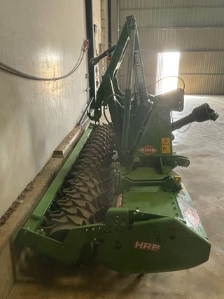 Grada rotativa Kuhn HRB 303