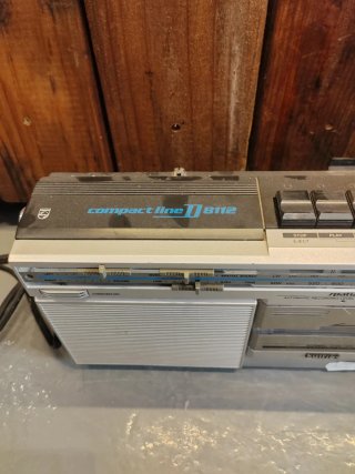 Radio Cassette Philips D8112