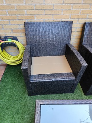 Conjunto de jardín ratán marrón y negro