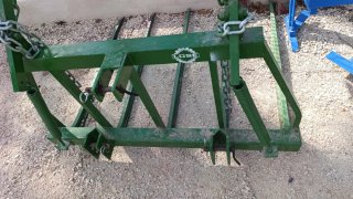 Sacaleñas mecánico para tractor