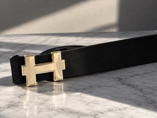 Cinturón Hermes Negro Hebilla Dorada H