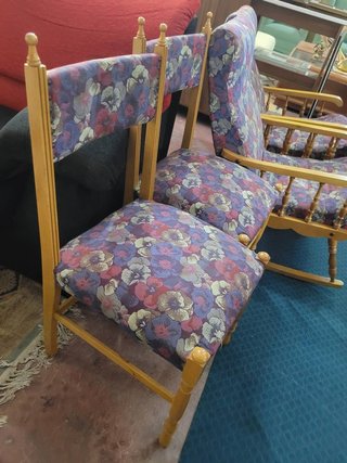 PAREJA DE SILLAS MADERA DE PINO