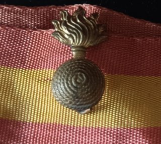 Antigua insignia de artillería guerra civil