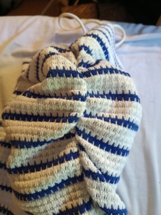 Top de rayas azul y blanco