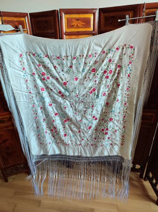 Mantón Manila Raso Flores