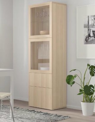 Vitrina IKEA Bestå efecto roble