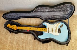 Vega Relics Stratocaster Sonic Blue