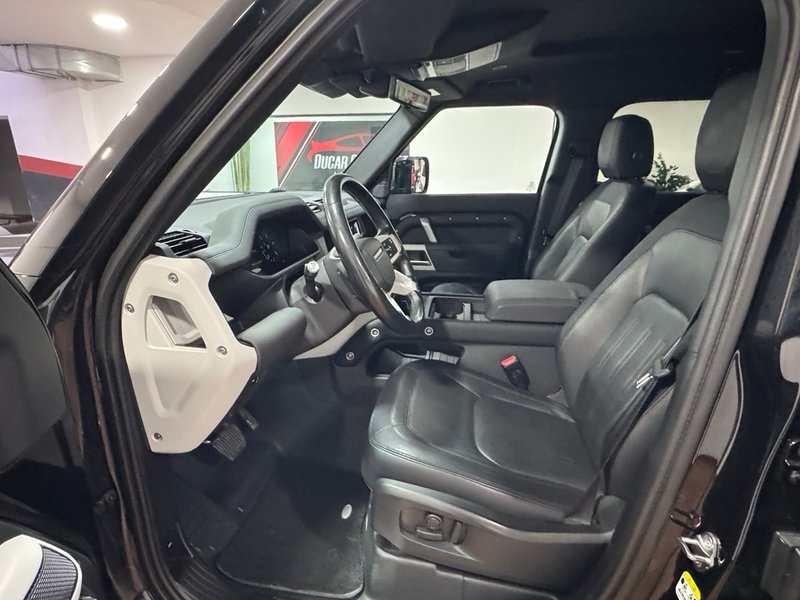 Land Rover Defender 2021, foto 8