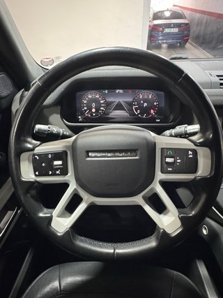 LAND ROVER DEFENDER 2021