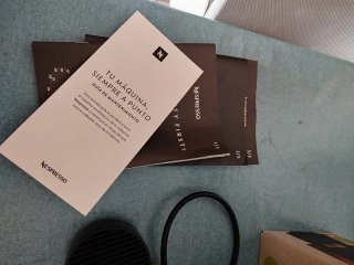 Cafetera Nespresso Essenza Mini para piezas