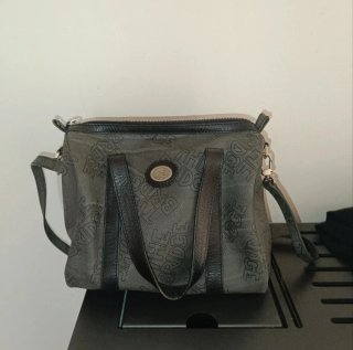 Borsa The Bridge bauletto monogram grigio nero