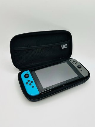 Nintendo Switch V2 - Joy-Con Grigi e Celesti