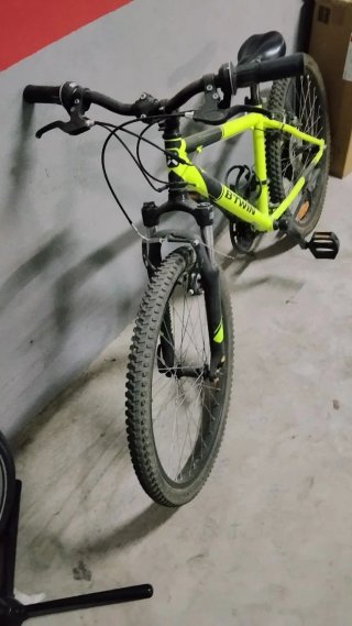Bicicleta infantil B'TWIN 24 pulgadas