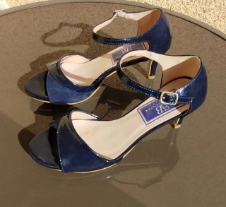 Zapatos de tacón B.Vente azul marino
