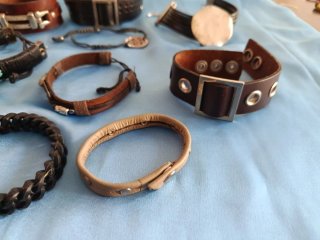 Bracciali in pelle vintage